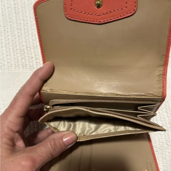 Y2K Coach Ashley Pleated Leather Tri-Fold Leather Wallet Coral - Picture 5 of 8